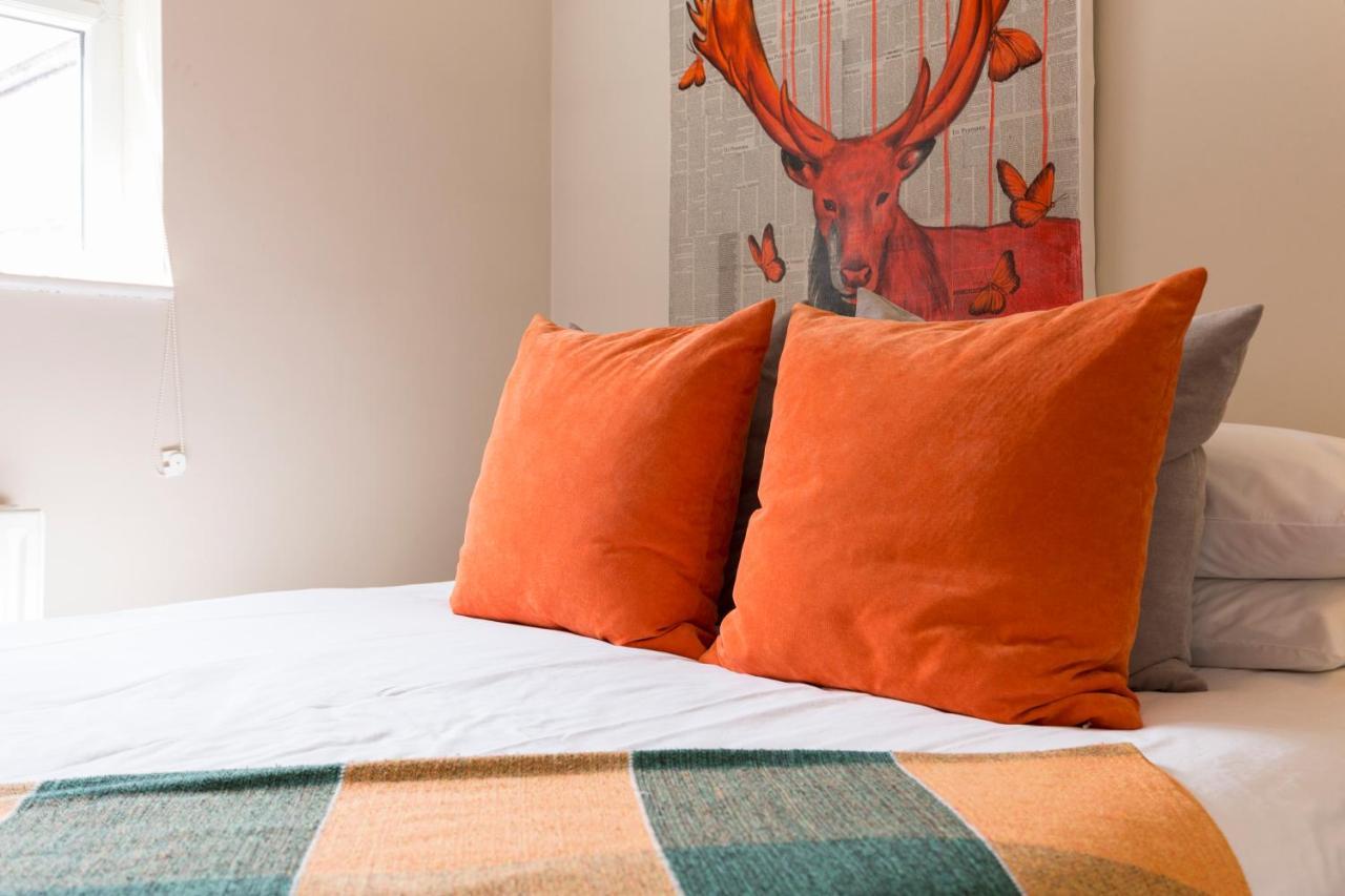 Modernised Apartments 1 And 2 Bedrooms Option Terrace And Balcony High Street London Exterior foto