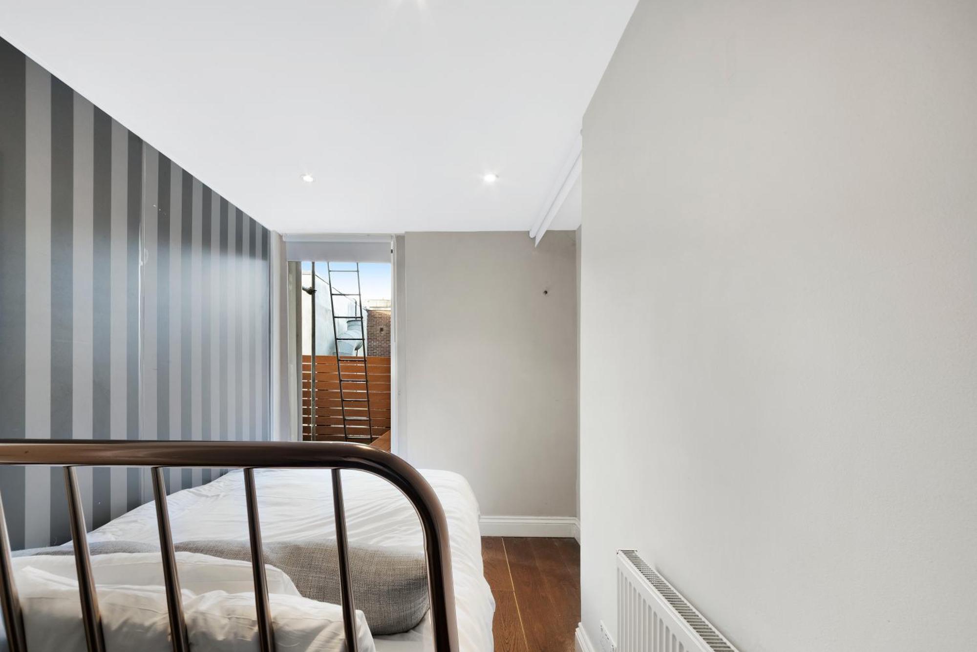 Modernised Apartments 1 And 2 Bedrooms Option Terrace And Balcony High Street London Exterior foto